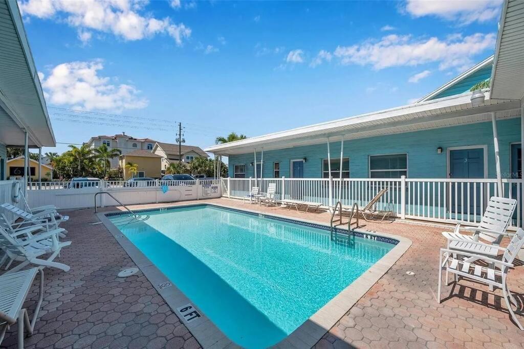 Wave Condo St. Pete Beach Exterior foto